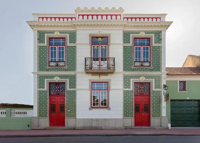 Vintage Balcony Guesthouse
