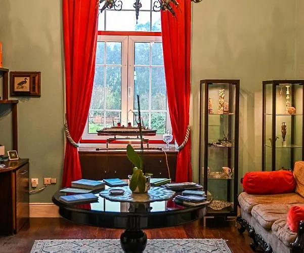 Vintage Balcony Guesthouse