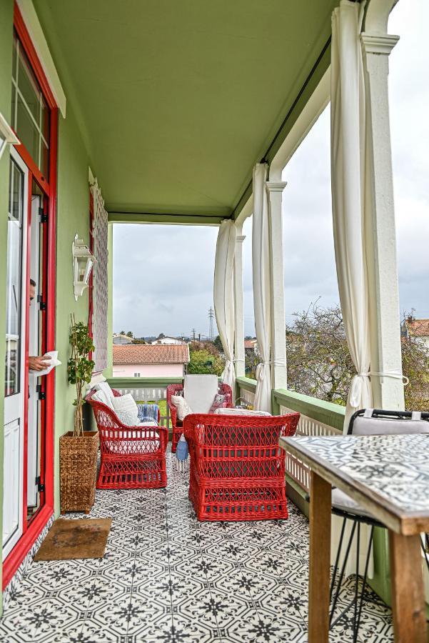 Vintage Balcony Casa de hóspedes 4*