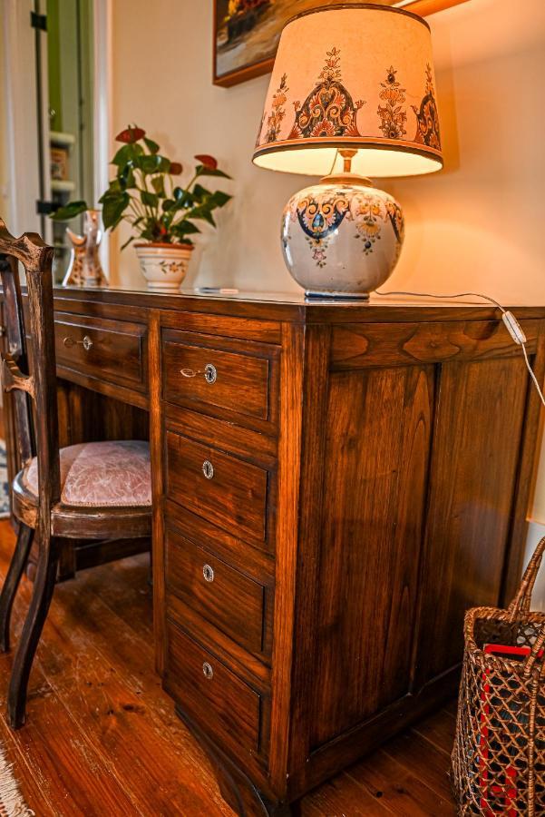 Vintage Balcony Ovar
